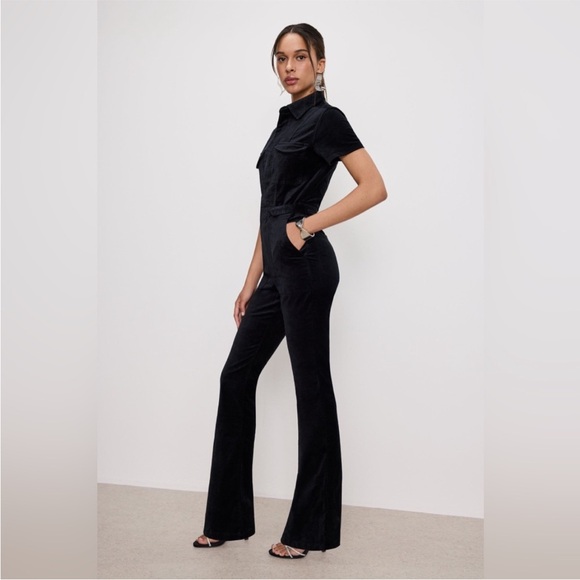 Good American NWT Medium Fit for Success Velvet Bootcut Jumpsuit New - Picture 2 of 10